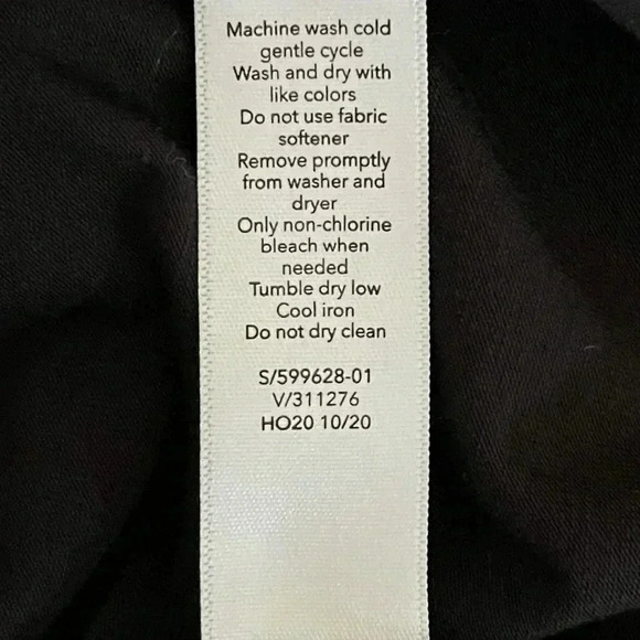 Athleta Essence Flow Top - Picture 5 of 9